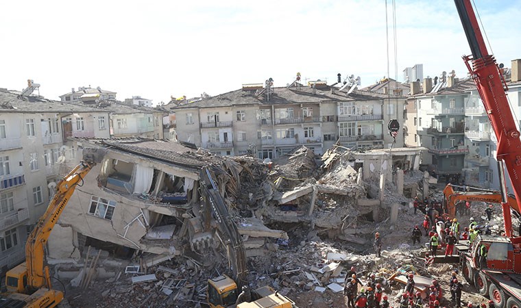 Malatya Valiliği nden deprem açıklaması: 4 bin 799 konutun ağır hasar gördü