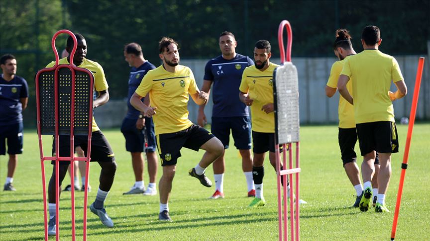 Malatyaspor da Özer Özdemir ilk antrenmanına çıktı