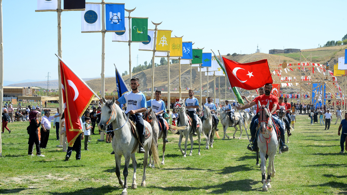 Malazgirt Zaferi nin 951 inci yıldönümü kutlanıyor