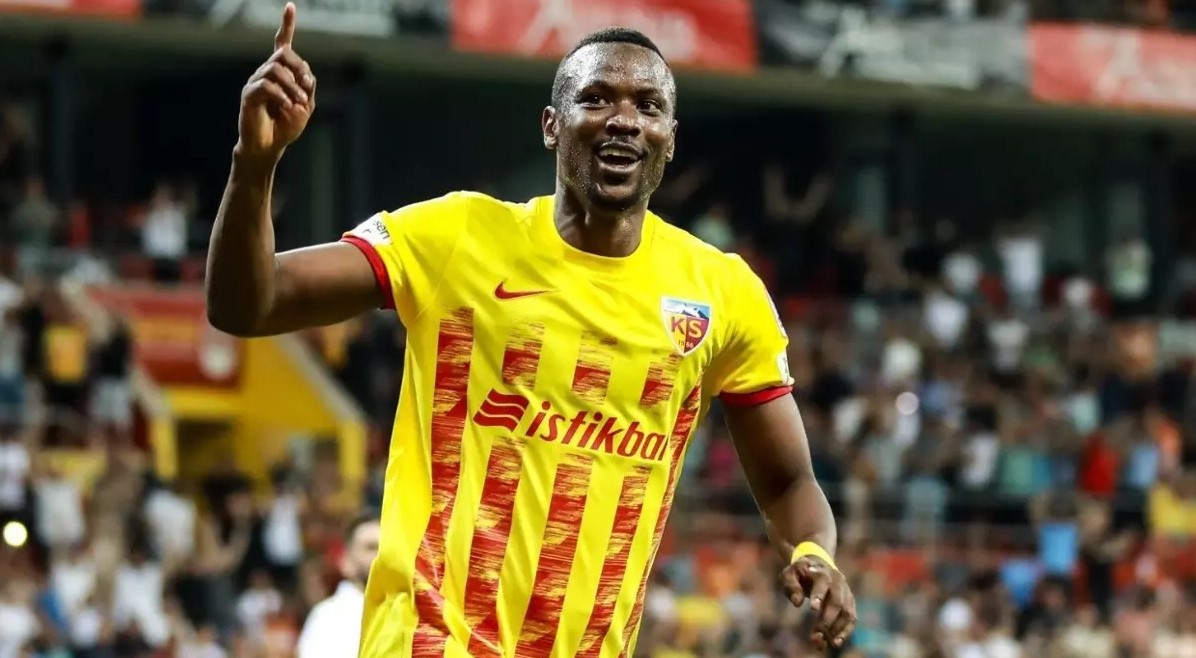 Kayserispor u Mame Thiam taşıyor