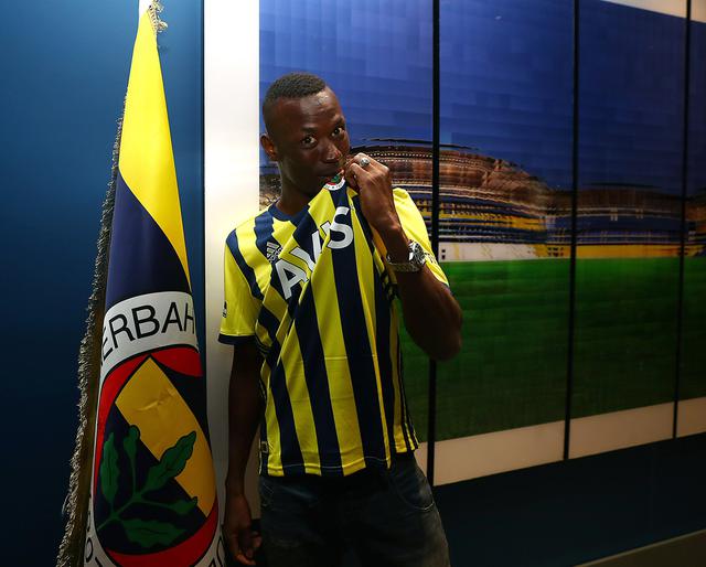 Fenerbahçe transferi duyurdu