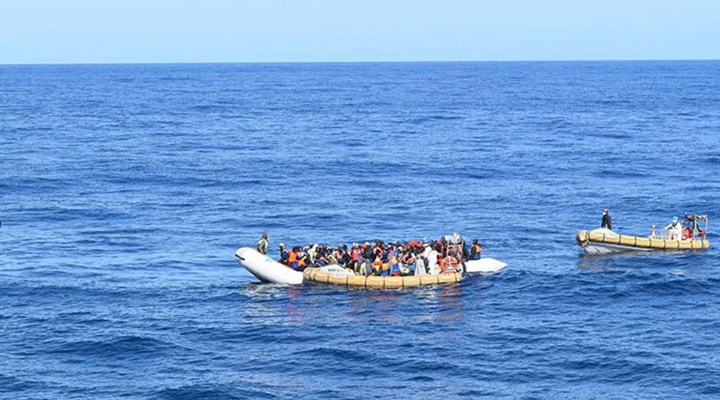 Yunanistan açıklarında göçmen teknesi battı: 13 ü çocuk 21 ölü