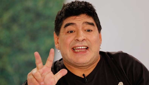 Maradona ya Başkan a  hakaretten  ABD ye giriş yasağı