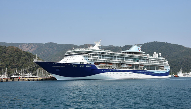 Marmaris e dev kruvaziyer geldi