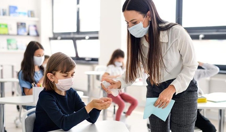 Veliler dikkat! Okullarda salgın krizi yaşanıyor