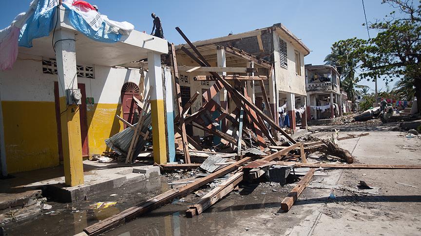 UNICEF bildirdi: Matthew Kasırgası ndan dolayı 100 bin çocuk okulsuz kaldı!