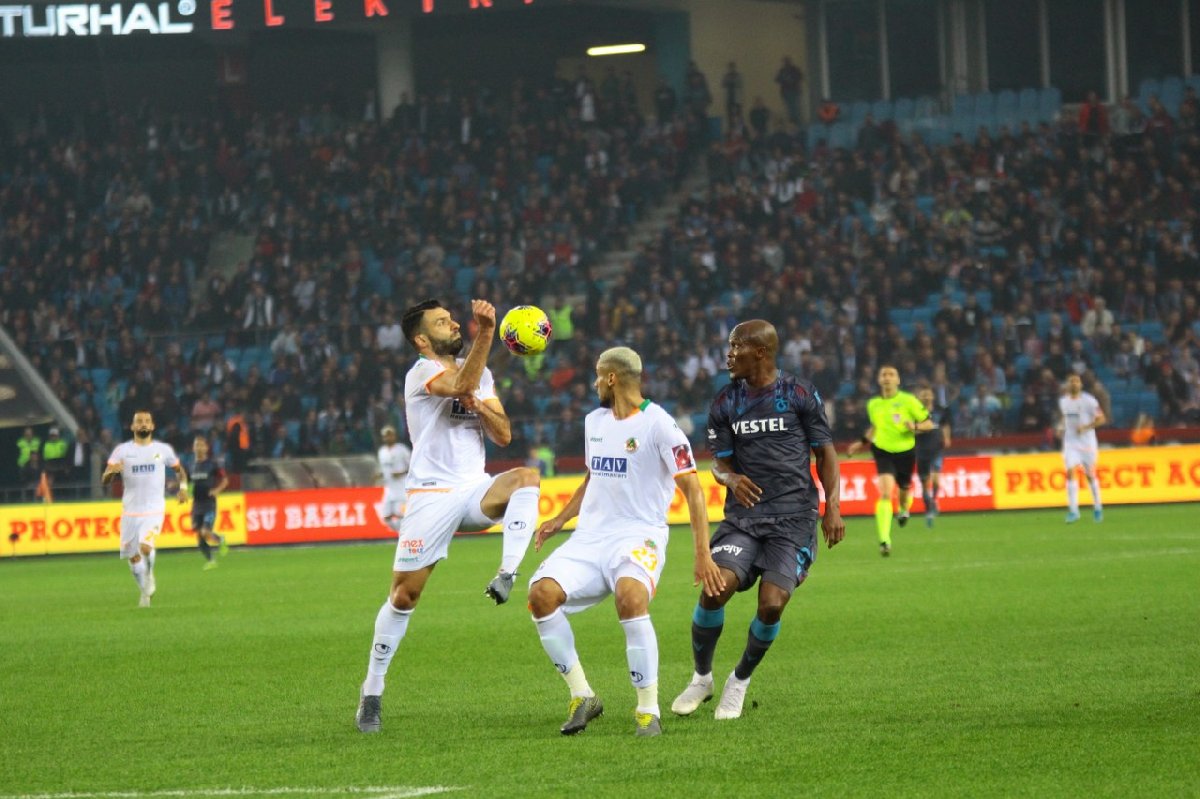 Trabzonspor dan kritik 3 puan!