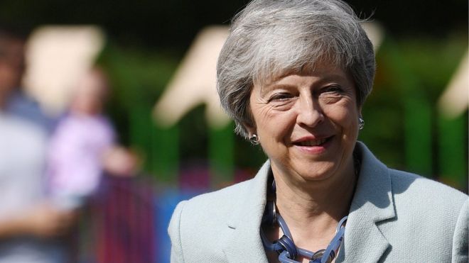 May liderliği resmen bıraktı