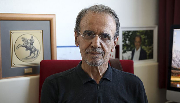 Prof. Dr. Ceyhan: Kovid 19 virüsü şaşırdı, ricat halinde kaçıyor