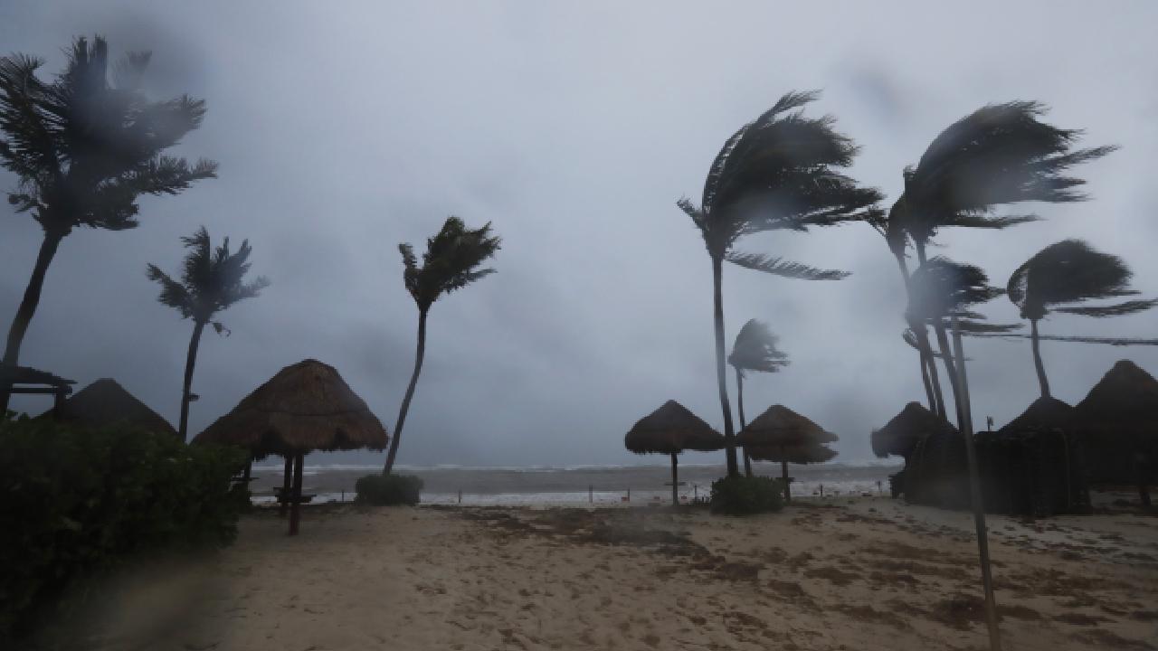Meksika Körfezi’nde Idalia Fırtınası alarmı