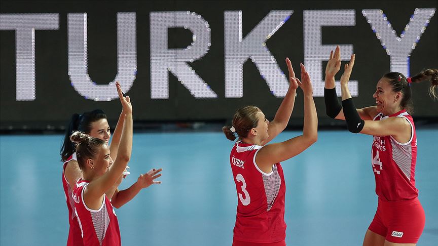 A Milli Kadın Voleybol Takımı 2 de 2 yaptı