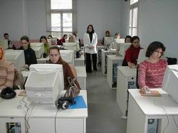ÜNİVERSİTE MEZUNLARINA YENİ İŞ FIRSATI