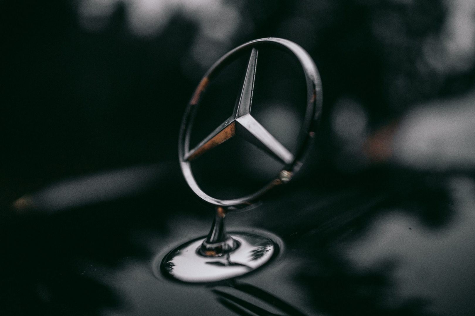 Mercedes-Benz yeni elektrikli modelini tanıttı