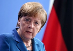 Merkel den Yunanistan a anlaşma çağrısı
