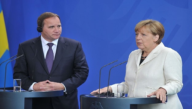 Merkel den Türkiye ye övgü!