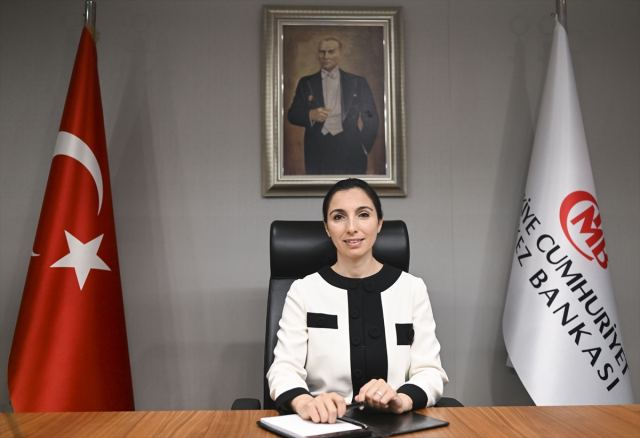 Merkez Bankası nın yeni Başkanı Hafize Gaye Erkan ın makam odasından ilk kareler paylaşıldı