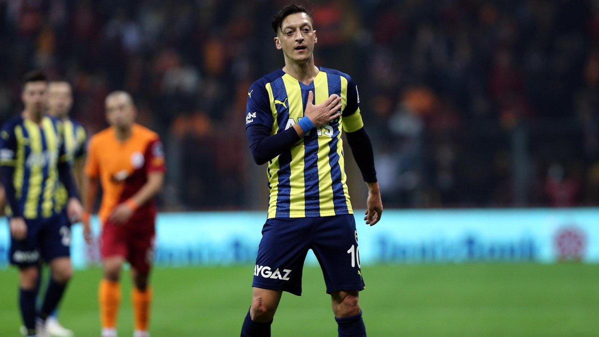 Fenerbahçe ye Mesut Özil müjdesi
