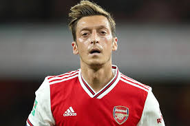 Mesut Özil den İslamofobi tepkisi