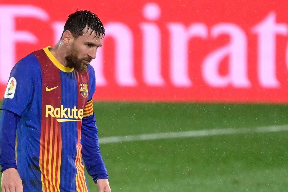 Messi nin sözleşmesi bitti! Barcelona da yoluna devam edecek mi?