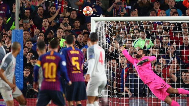 Devler Ligi nde sezonun golü Messi den