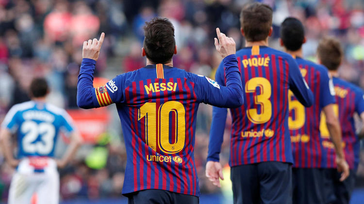 Messi rekora doymuyor