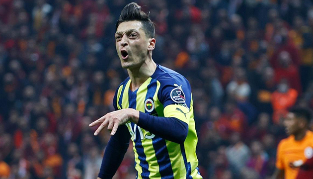 Fenerbahçe ye Mesut Özil kötü haber!