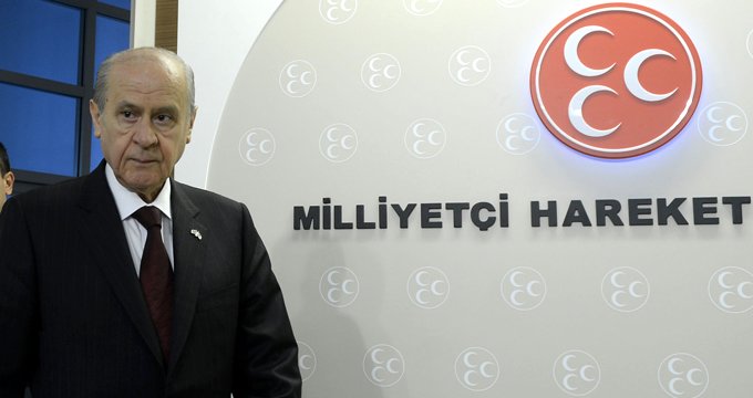MHP de il başkanı görevden alındı, il teşkilatı kapatıldı