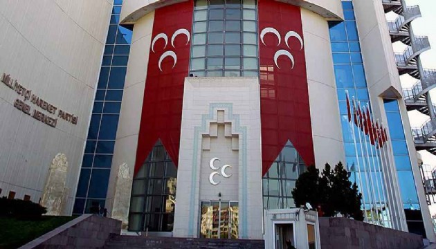 MHP yönetiminden 'Beşiktaş'tan istifa' kararı