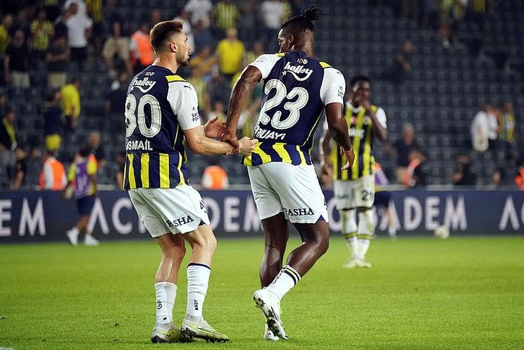 Michy Batshuayi, Fenerbahçe de keyifleri kaçırdı