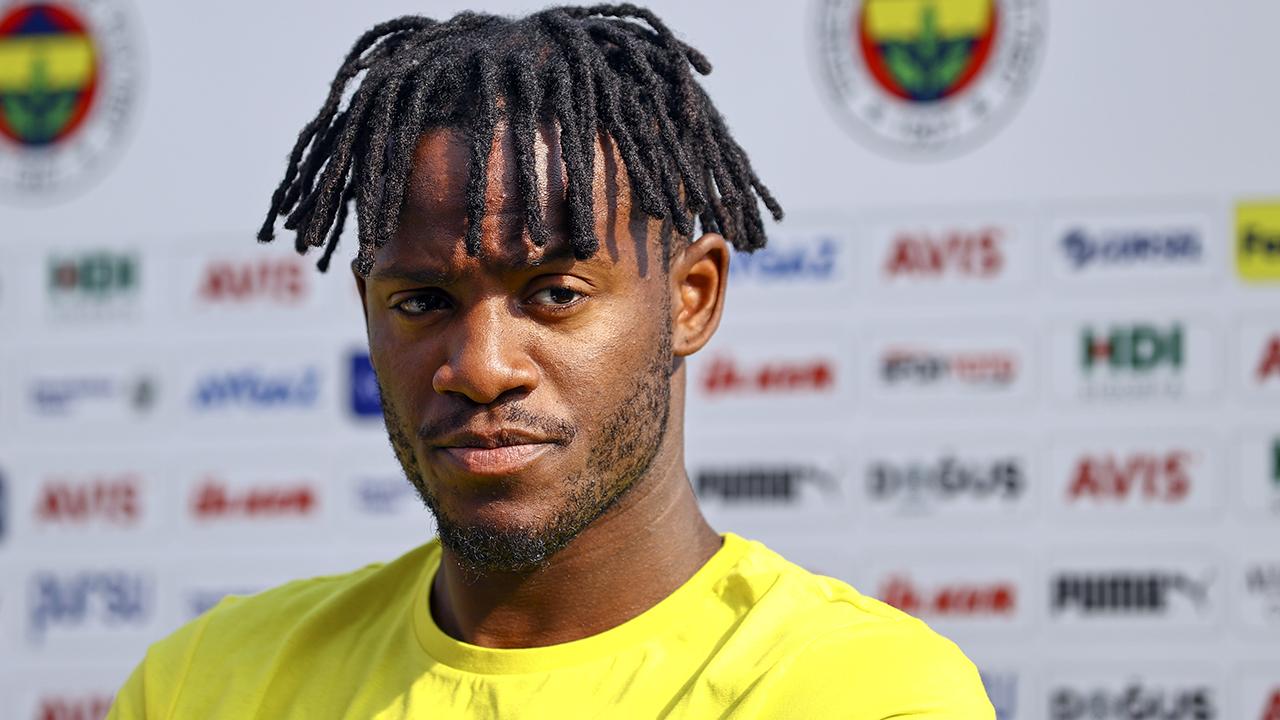 Batshuayi ye Fransa dan sürpriz alıcı