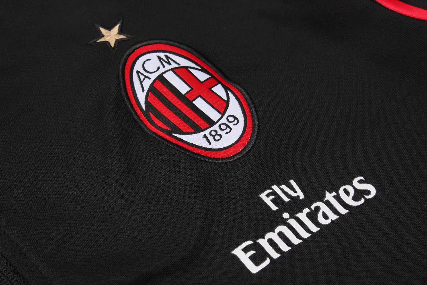 Milan ın yeni teknik direktörü açıklandı