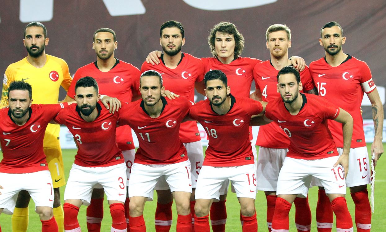 3 Türk futbolcu Dünyada en iyi 500 arasında