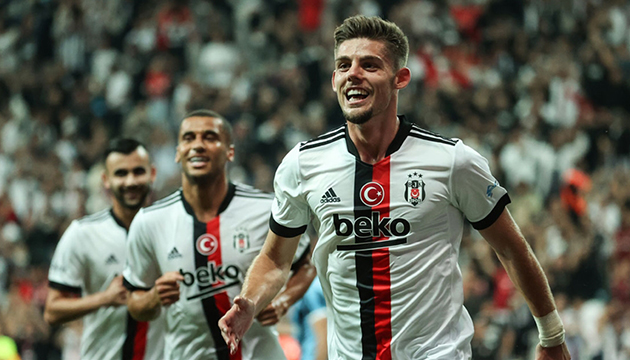 Beşiktaş ta sakatlıklar can sıkıyor!