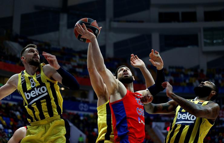 Fenerbahçe Beko Moskova da yine kazanamadı