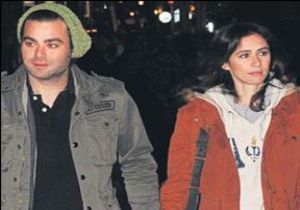 Ünlü Oyuncudan Evlilik Sinyali