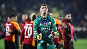 Galatasaray a Muslera müjdesi