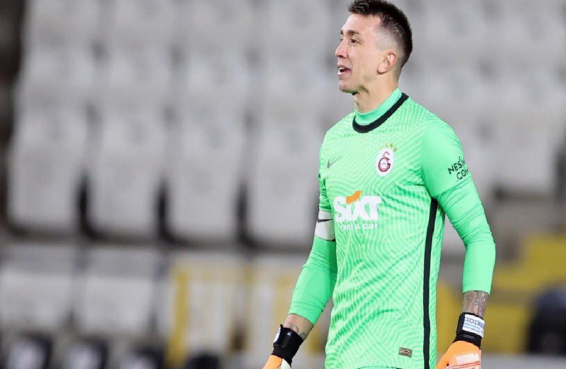 Galatasaray da Muslera sevinci