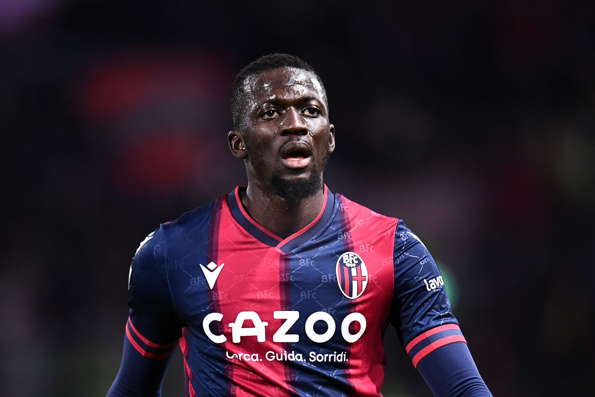 Fenerbahçe ye ya Barrow ya da Ekambi yazılıyor