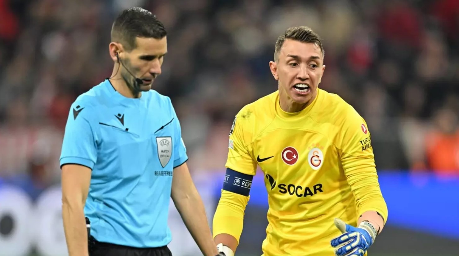 Kaptan Muslera, Galatasaray ı bekliyor