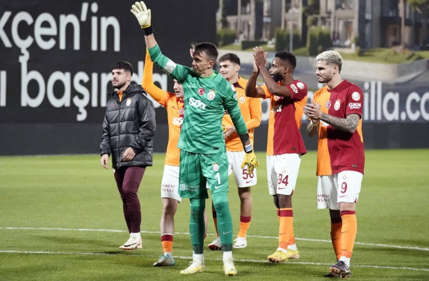 Galatasaray kalesini gole kapattı! Muslera, yeni bir seri geliştirdi