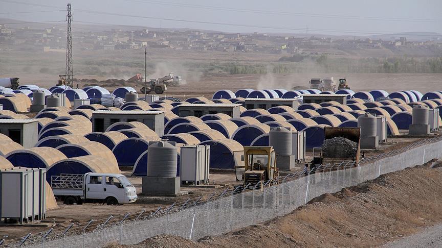 Musul da çadır kamp inşa ediliyor