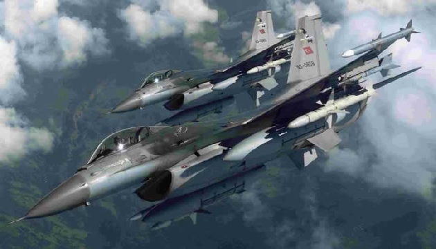 Rus Uçakları Saldırdı: 15 sivil öldü