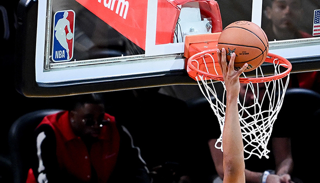 Antetokounmpo  triple-double  yaptı