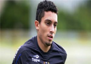 Alex Telles’te mutlu son!