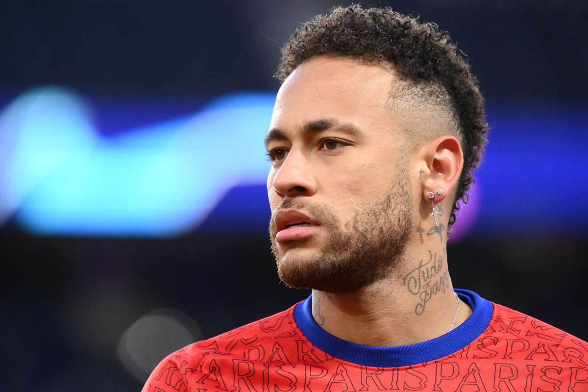 Neymar a şok! Sözleşmesi feshedildi