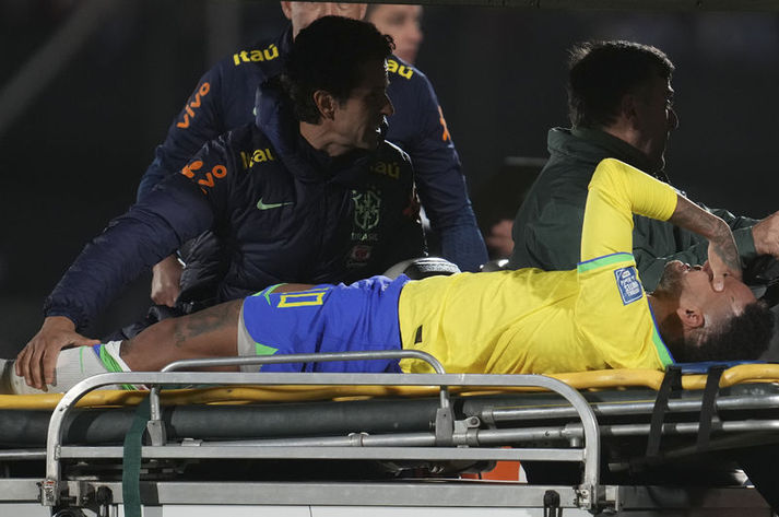 Al Hilal de Neymar depremi! Sezonu kapattı