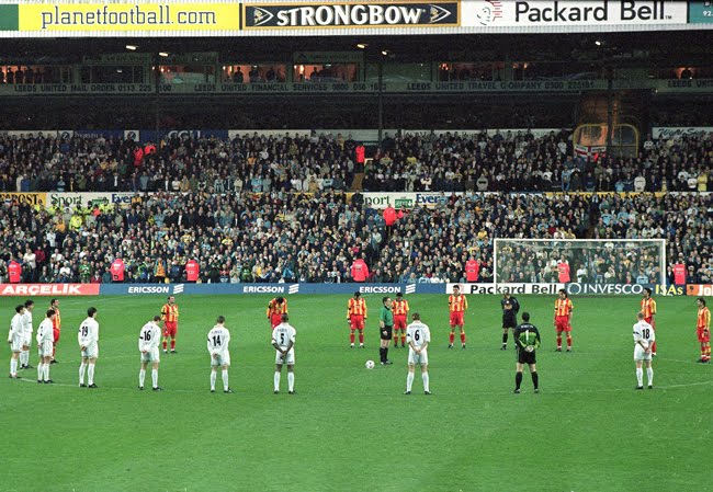 Leeds United ın Galatasaray kini devam ediyor