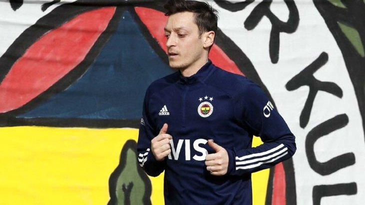 Mesut un paylaşımına beğeni yağdı