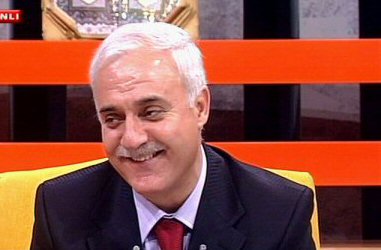 NİHAT HOCA FETHULLAH GÜLEN İ Mİ TAKLİT EDİYOR? VİDEO