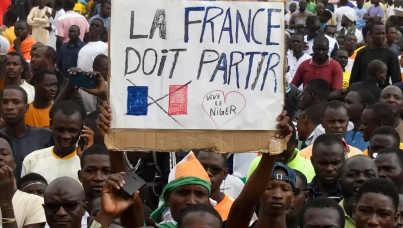 Nijer, Fransa ya 48 saat süre verdi: Ülkeden çıkın!